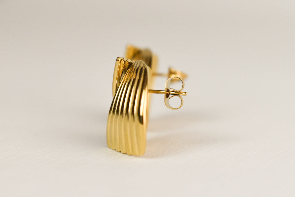 Amber Studs