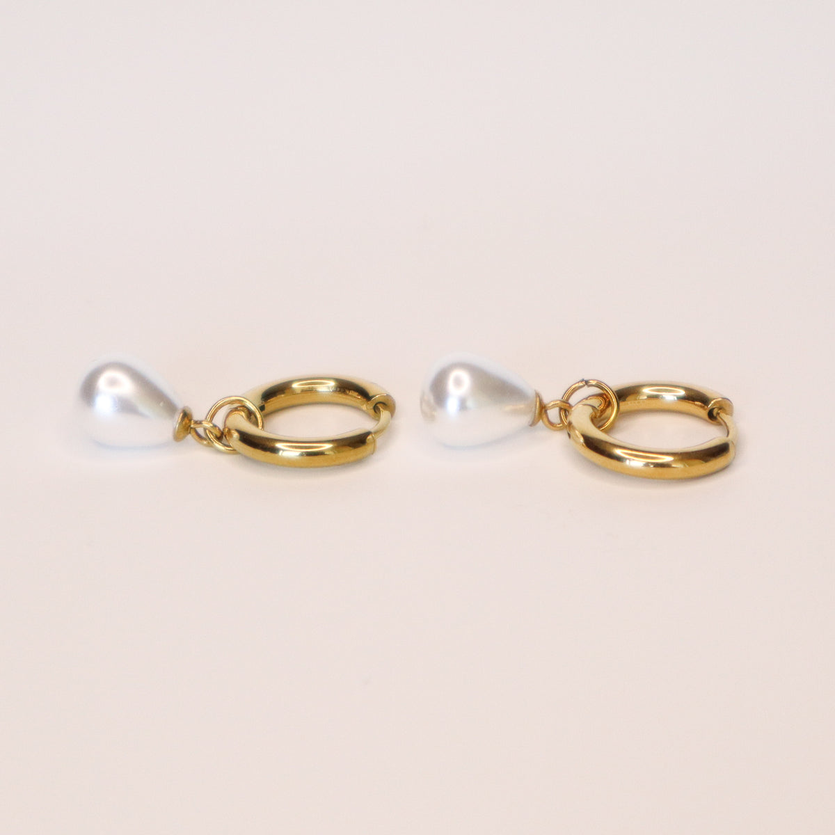 Kaia Earrings