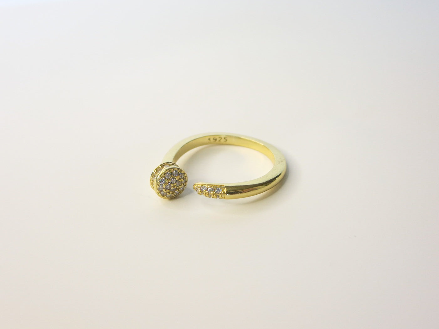 Farrah Ring