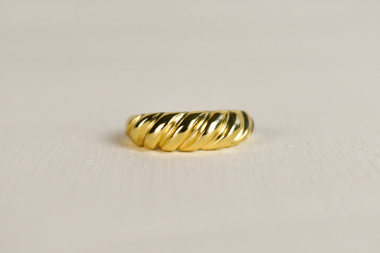 Croissant Ring
