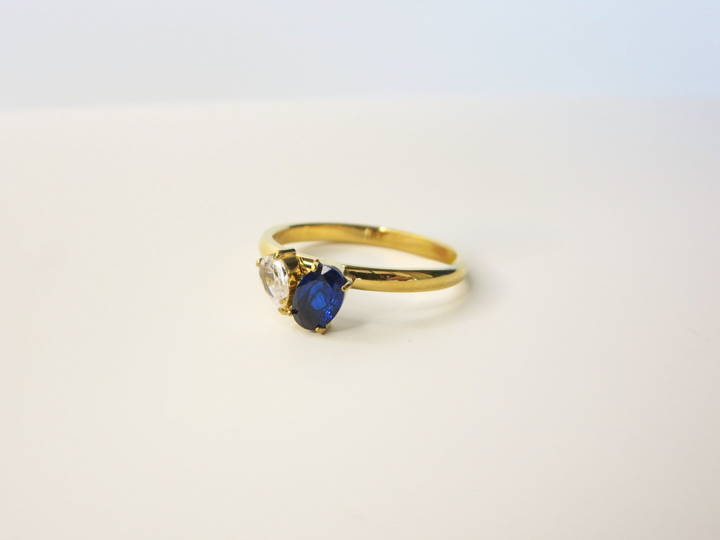 Alena Ring