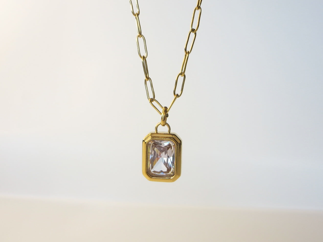Anisa Necklace